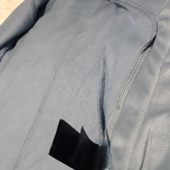 Jacket - Picture 5 of 6